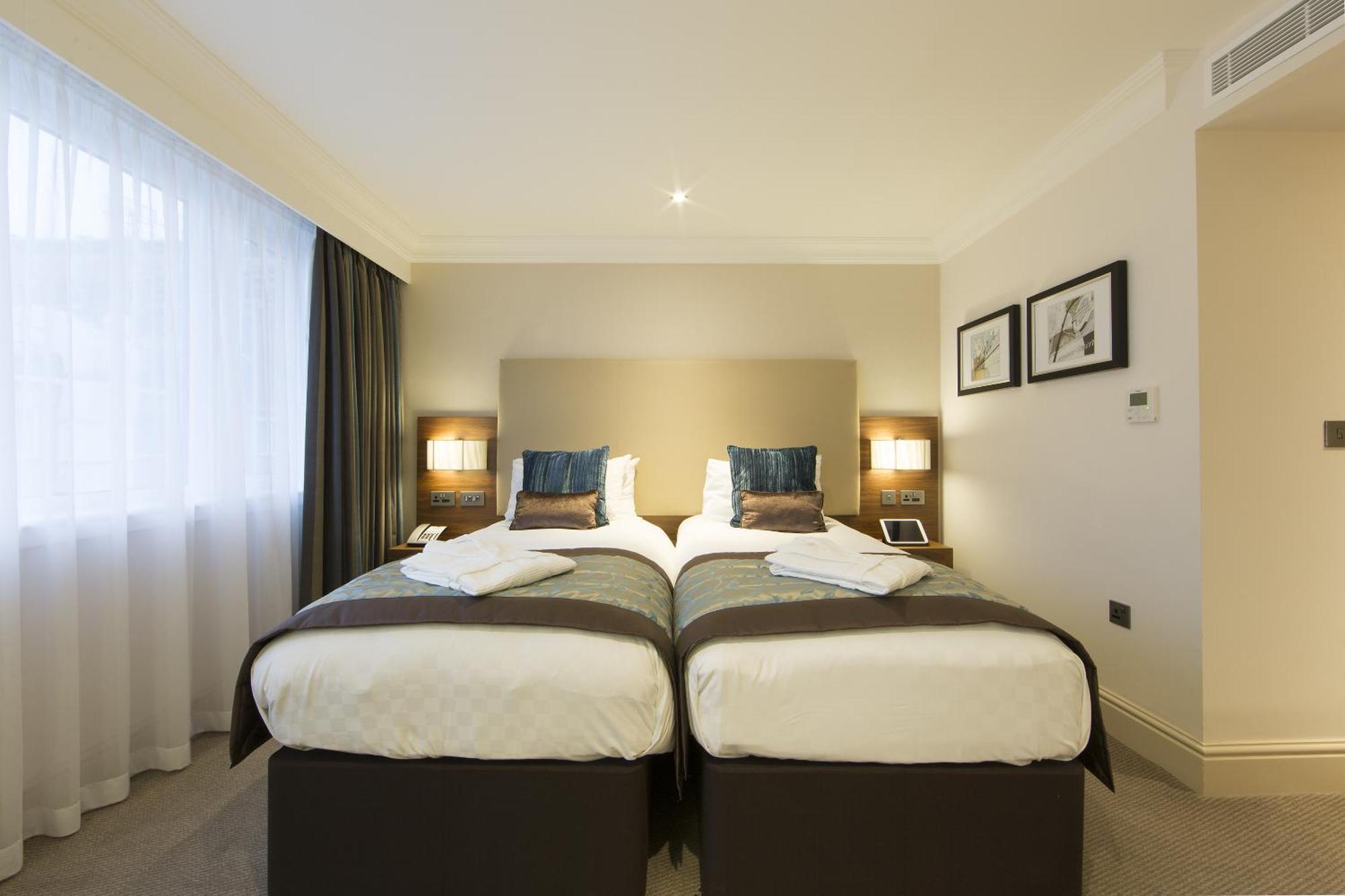 The Marble Arch Hotel, By Thistle London Phòng bức ảnh